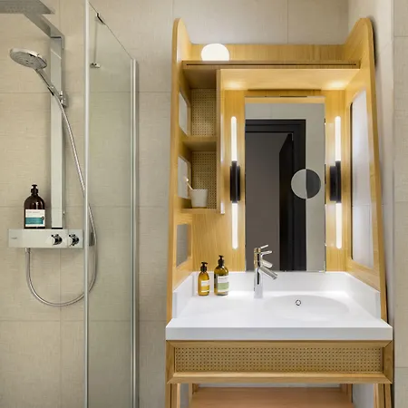 Firstname Bordeaux, Part Of Jdv By Hyatt