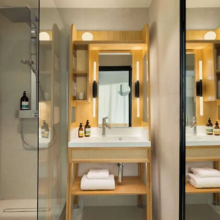Firstname Bordeaux, Part Of Jdv By Hyatt Bordeaux