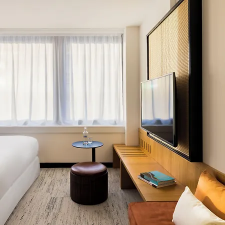 Firstname Bordeaux, Part Of Jdv By Hyatt Otel Bordeaux