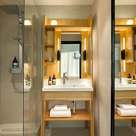 Firstname Bordeaux, Part Of Jdv By Hyatt מלון 4*