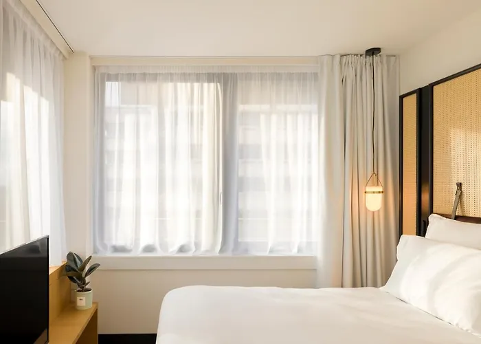 Firstname Bordeaux, Part Of Jdv By Hyatt Отель