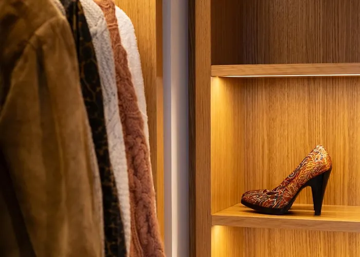 Firstname Bordeaux, Part Of Jdv By Hyatt