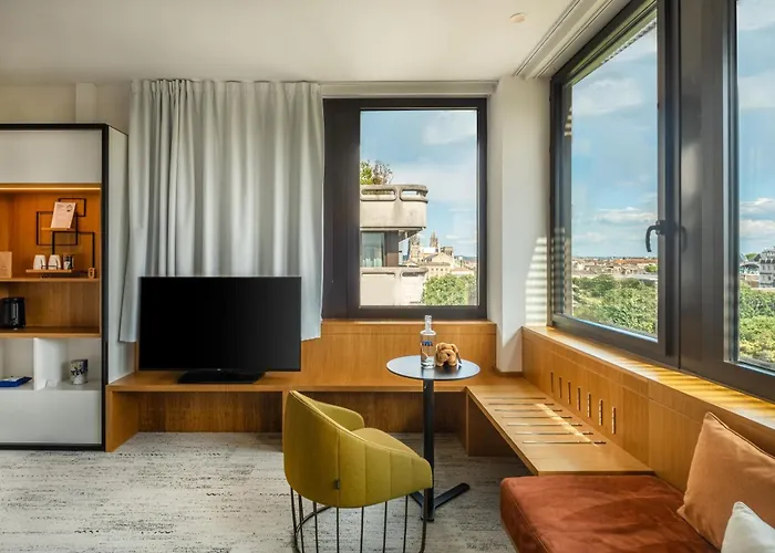 Firstname Bordeaux, Part Of Jdv By Hyatt Hotel Bordeaux