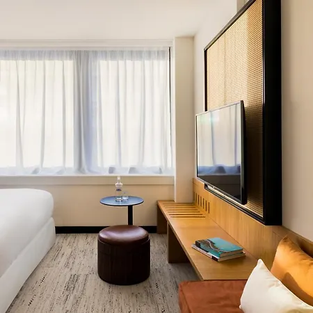 Firstname Bordeaux, Part Of Jdv By Hyatt Hotel 4*