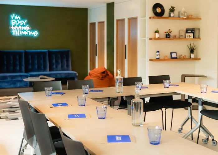 Firstname Bordeaux, Part Of Jdv By Hyatt Hotel Bordeaux